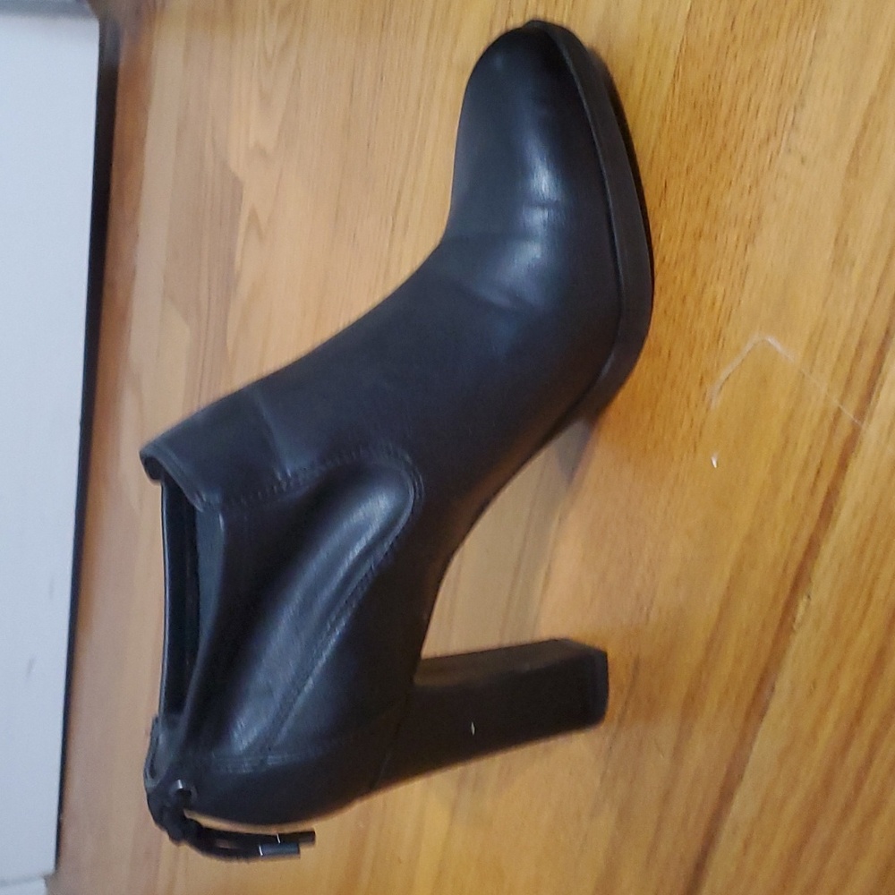 Black faux leather thick heeled bootie